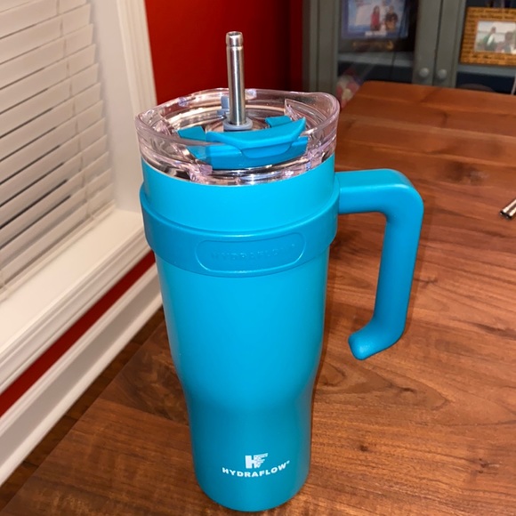 Hydraflow Dining Brand New Hydraflow 4oz Stainless Steel Tumbler